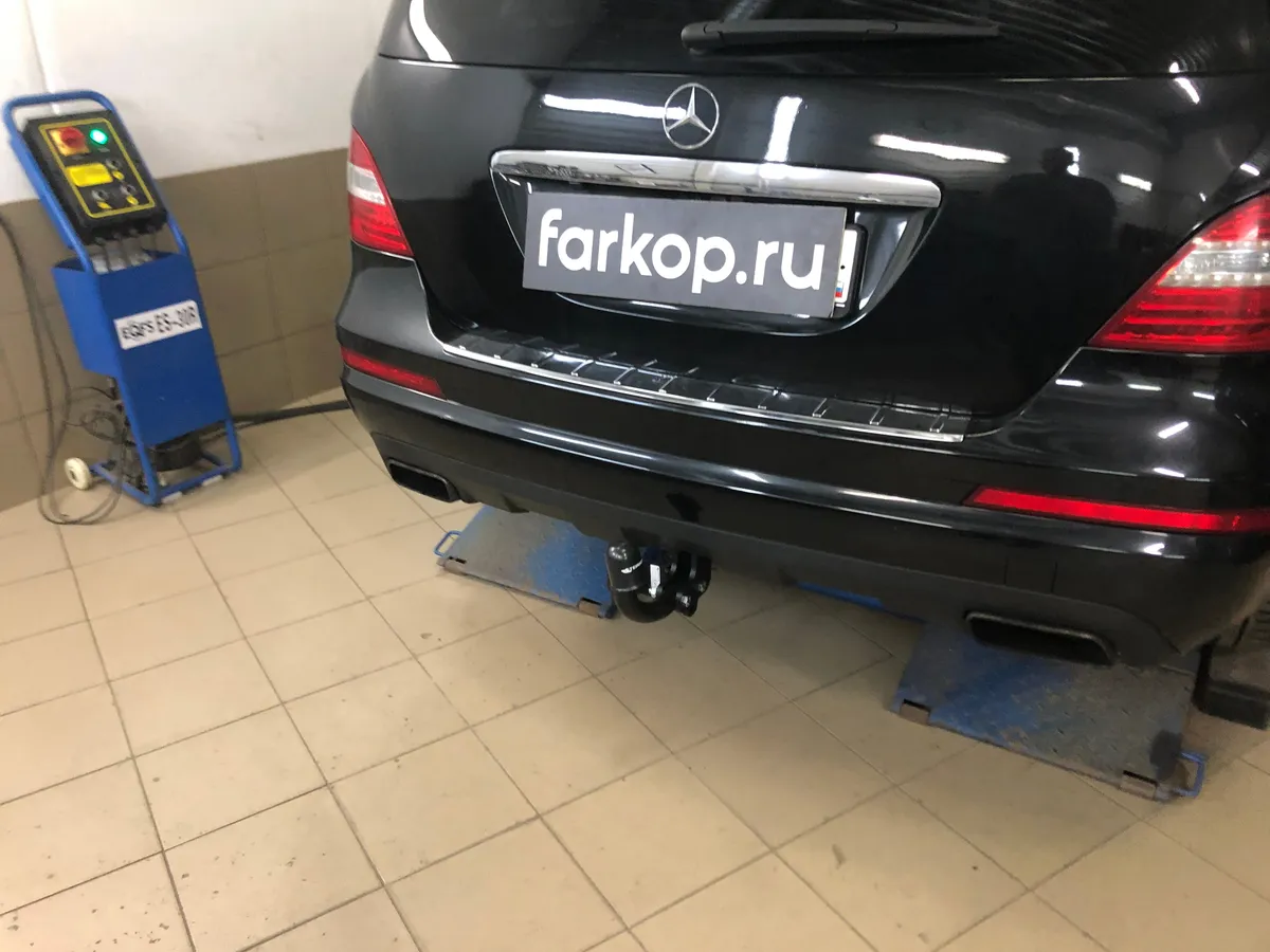 Фаркоп Steinhof для Mercedes R-class 2006-2017 Арт. M-146 M-146 в Тюмень Фаркоп Steinhof для Mercedes R-class 2006-2017 Арт. M-146 M-146 в Тюмень