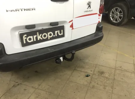 Фаркоп Steinhof для Peugeot Partner 2008-, (L2) C-015 в Тюмень