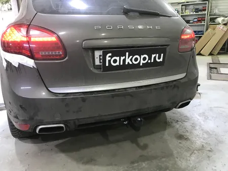 Фаркоп Berg для Porsche Cayenne 2010-2014 F.5813.001 в Тюмень
