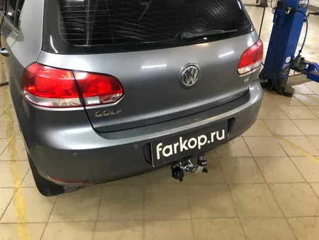 Фаркоп Galia для Volkswagen Golf 2008-2013 A038C в Тюмень