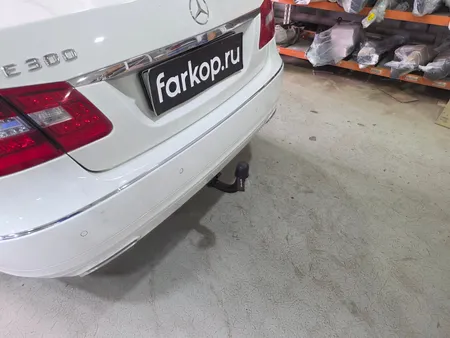 Фаркоп Steinhof для Mercedes E-class (седан) 2009-2016 Арт. M-118 M-118 в Тюмень