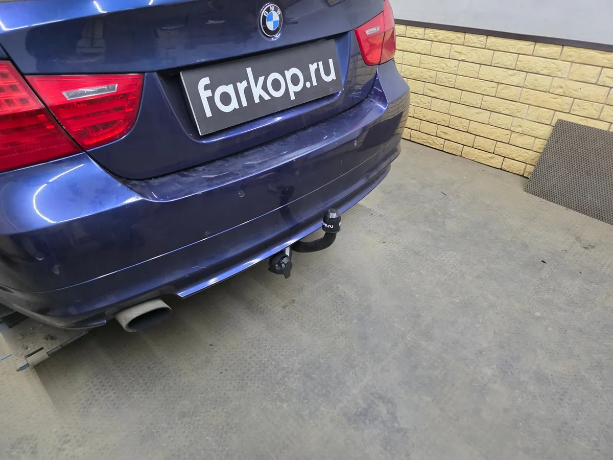 Фаркоп Steinhof для BMW 3 серия 2005-2013 B-045 в Тюмень Фаркоп Steinhof для BMW 3 серия 2005-2013 B-045 в Тюмень
