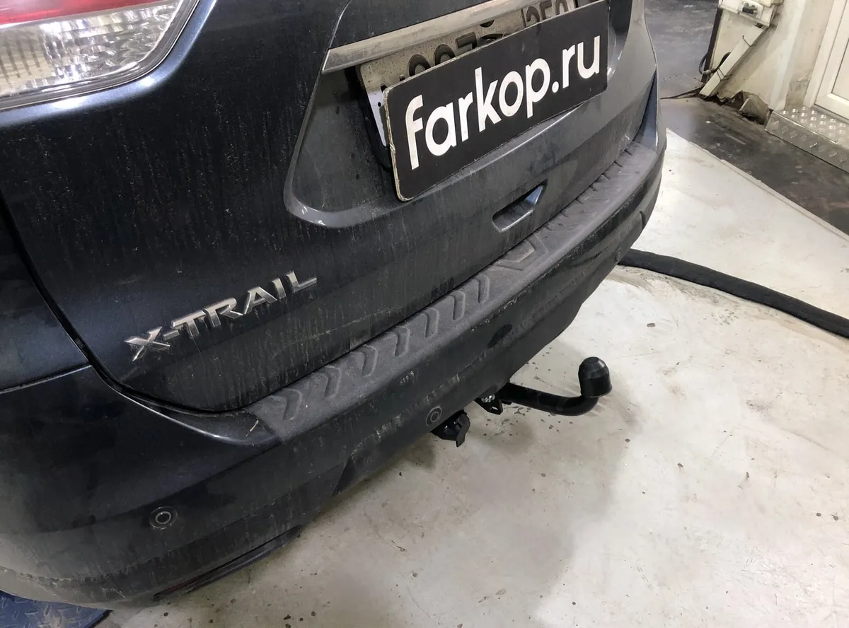 Фаркоп Berg для Nissan X-Trail 2015-2022 F.4113.002 в Тюмень Фаркоп Berg для Nissan X-Trail 2015-2022 F.4113.002 в Тюмень