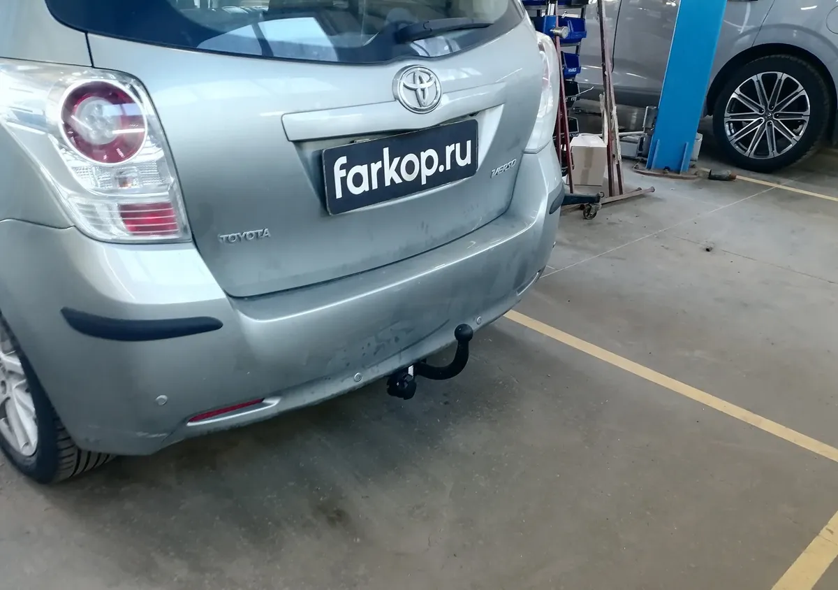 Фаркоп Steinhof для Toyota Verso 2009-2012 Арт. T-210 T-210 в Тюмень Фаркоп Steinhof для Toyota Verso 2009-2012 Арт. T-210 T-210 в Тюмень