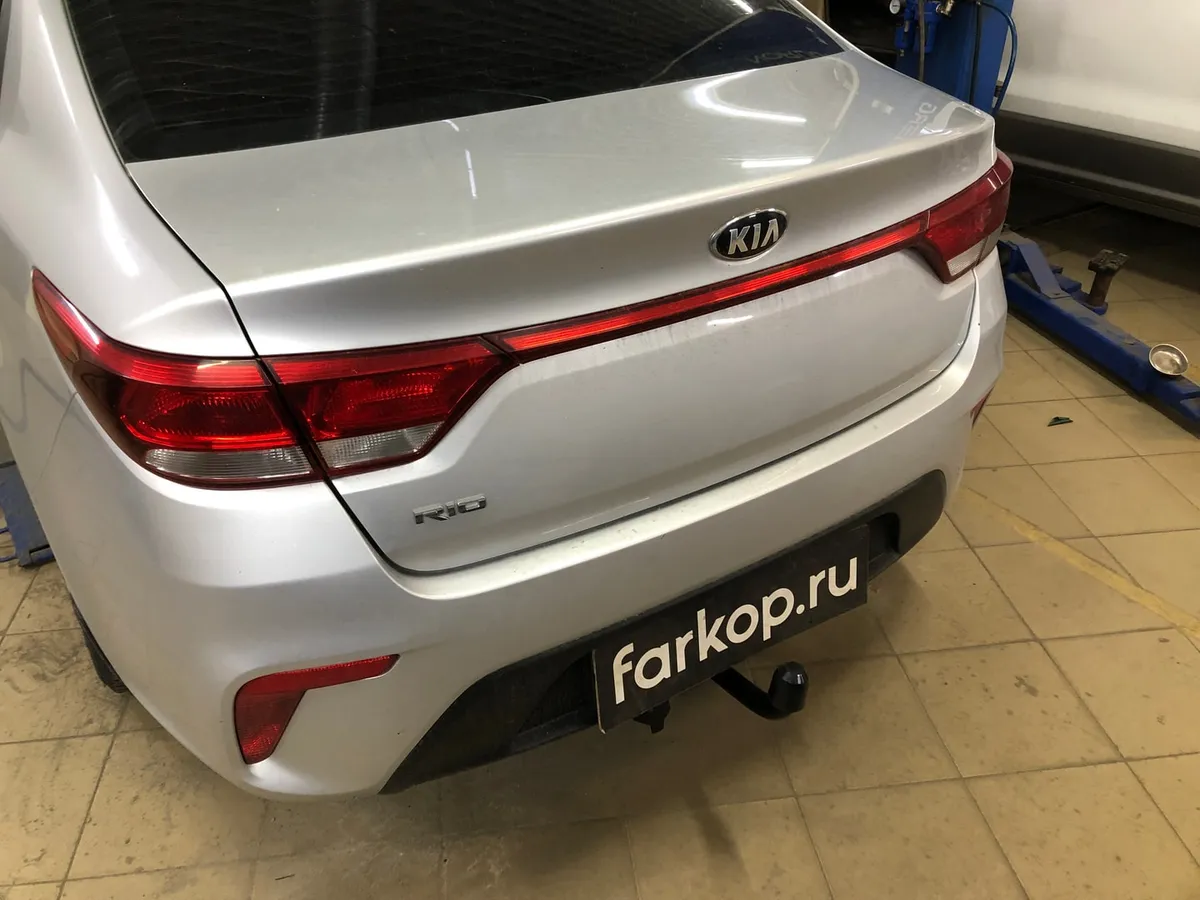 Фаркоп Berg для Kia Rio 2017-2020 F.2311.001 в Тюмень