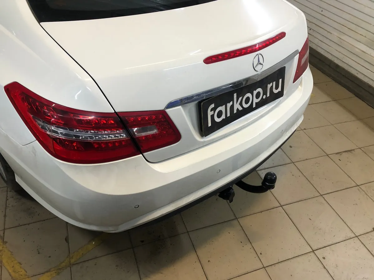 Фаркоп Steinhof для Mercedes E-class (купе) 2009-2016 M-150 в Тюмень Фаркоп Steinhof для Mercedes E-class (купе) 2009-2016 M-150 в Тюмень