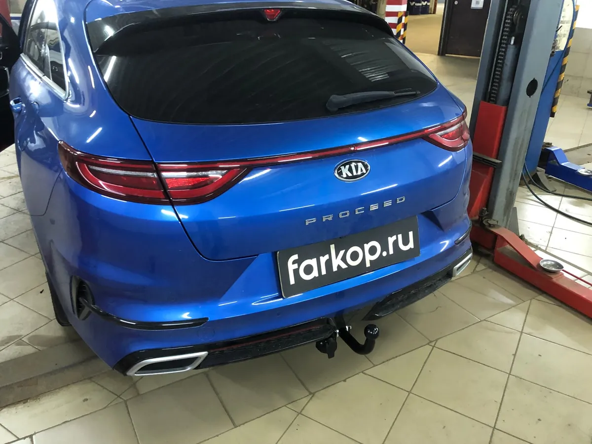 Фаркоп Лидер Плюс для Kia ProCeed (универсал) 2018- K125-A в Тюмень Фаркоп Лидер Плюс для Kia ProCeed (универсал) 2018- K125-A в Тюмень