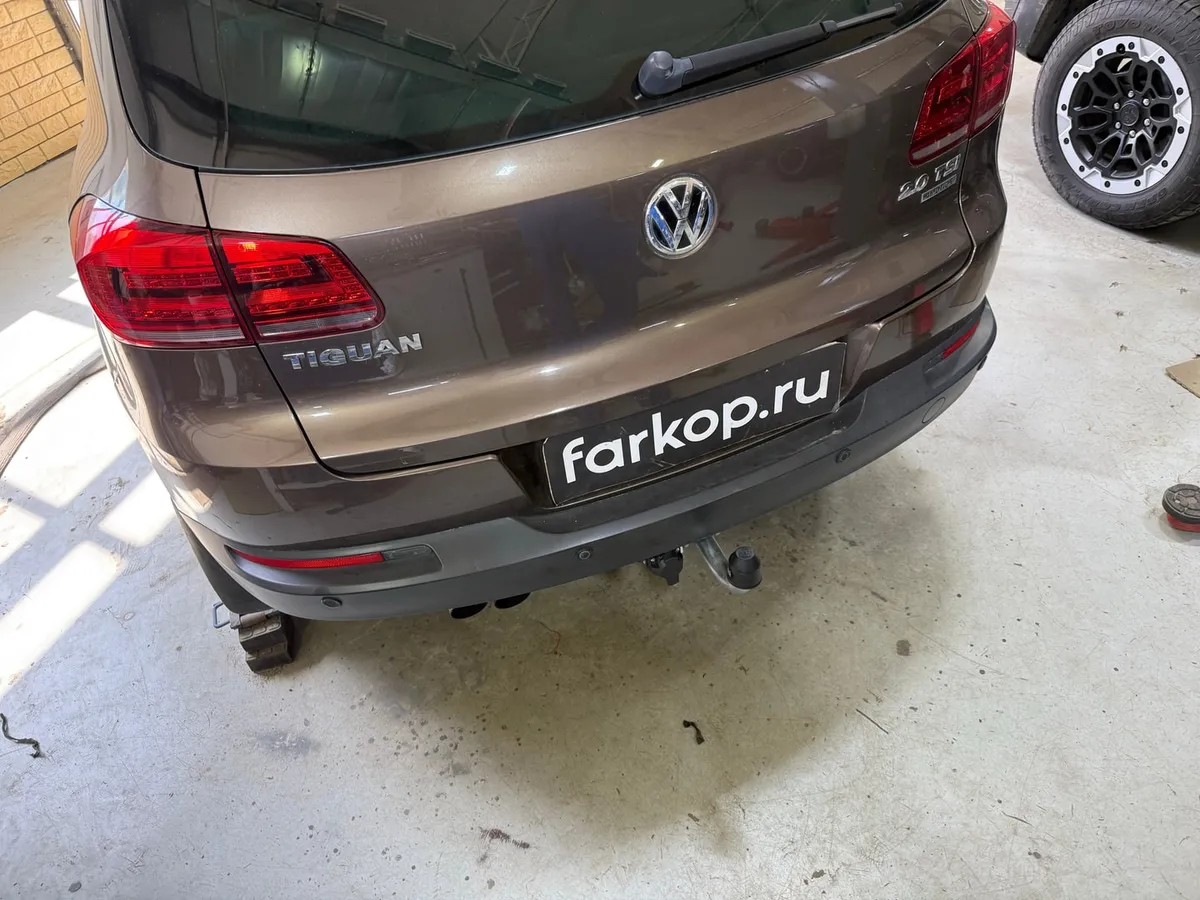 Фаркоп Galia для Volkswagen Tiguan 2007-2016 V069A в Тюмень Фаркоп Galia для Volkswagen Tiguan 2007-2016 V069A в Тюмень