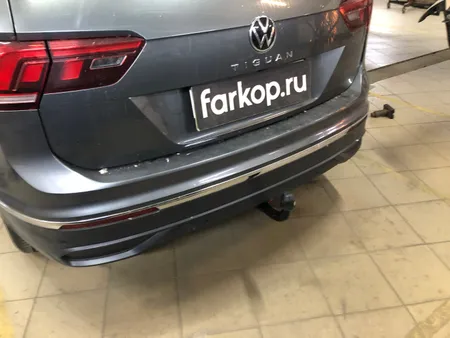 Фаркоп Galia для Volkswagen Tiguan 2017- V069V в Тюмень