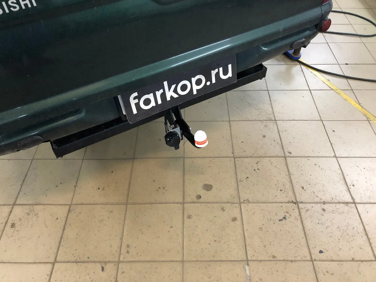 Фаркоп Трейлер для Mitsubishi L200 1996-2006 7115 в Тюмень Фаркоп Трейлер для Mitsubishi L200 1996-2006 7115 в Тюмень
