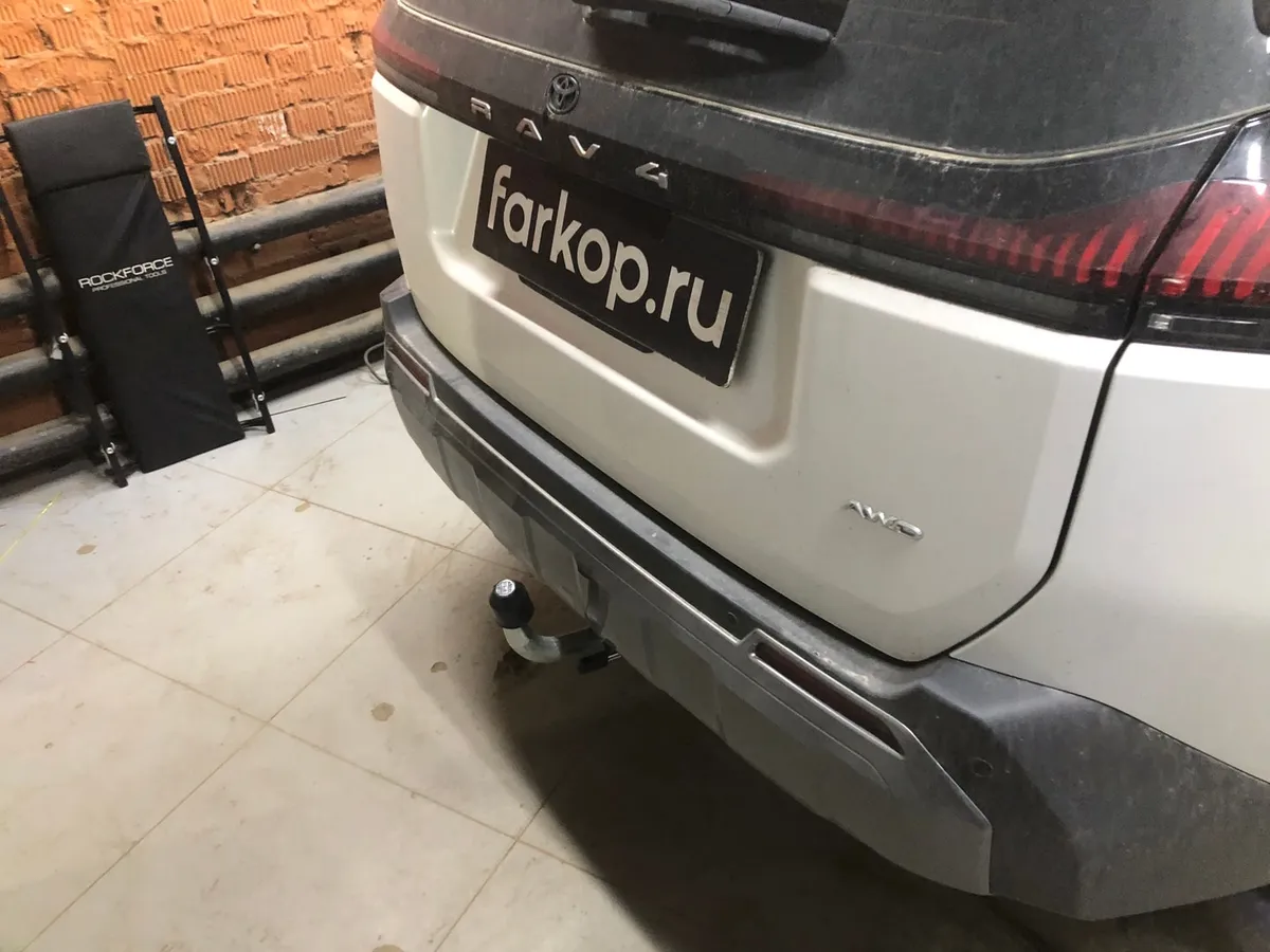 Фаркоп Galia для Toyota RAV4 2025- T072C в Тюмень