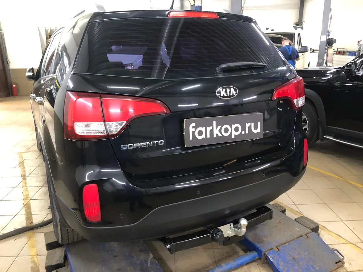 Фаркоп Лидер Плюс для Kia Sorento 2012-2021 H224-F в Тюмень Фаркоп Лидер Плюс для Kia Sorento 2012-2021 H224-F в Тюмень