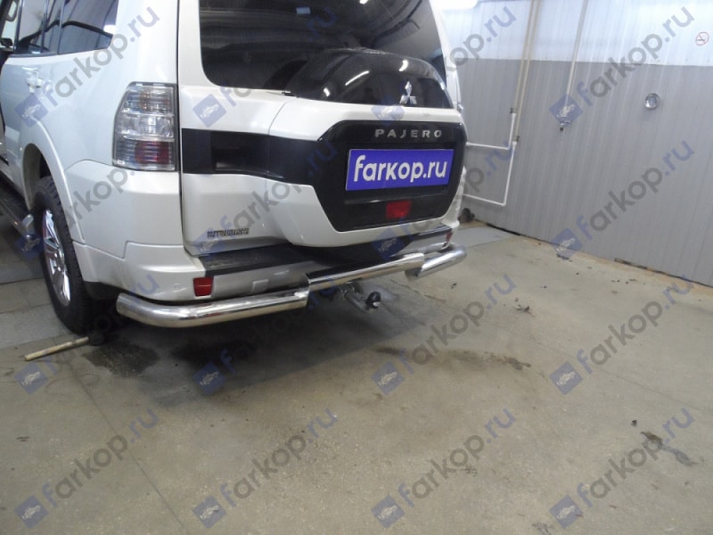Установлен фаркоп Galia на Mitsubishi Pajero 4 Установлен фаркоп Galia на Mitsubishi Pajero 4