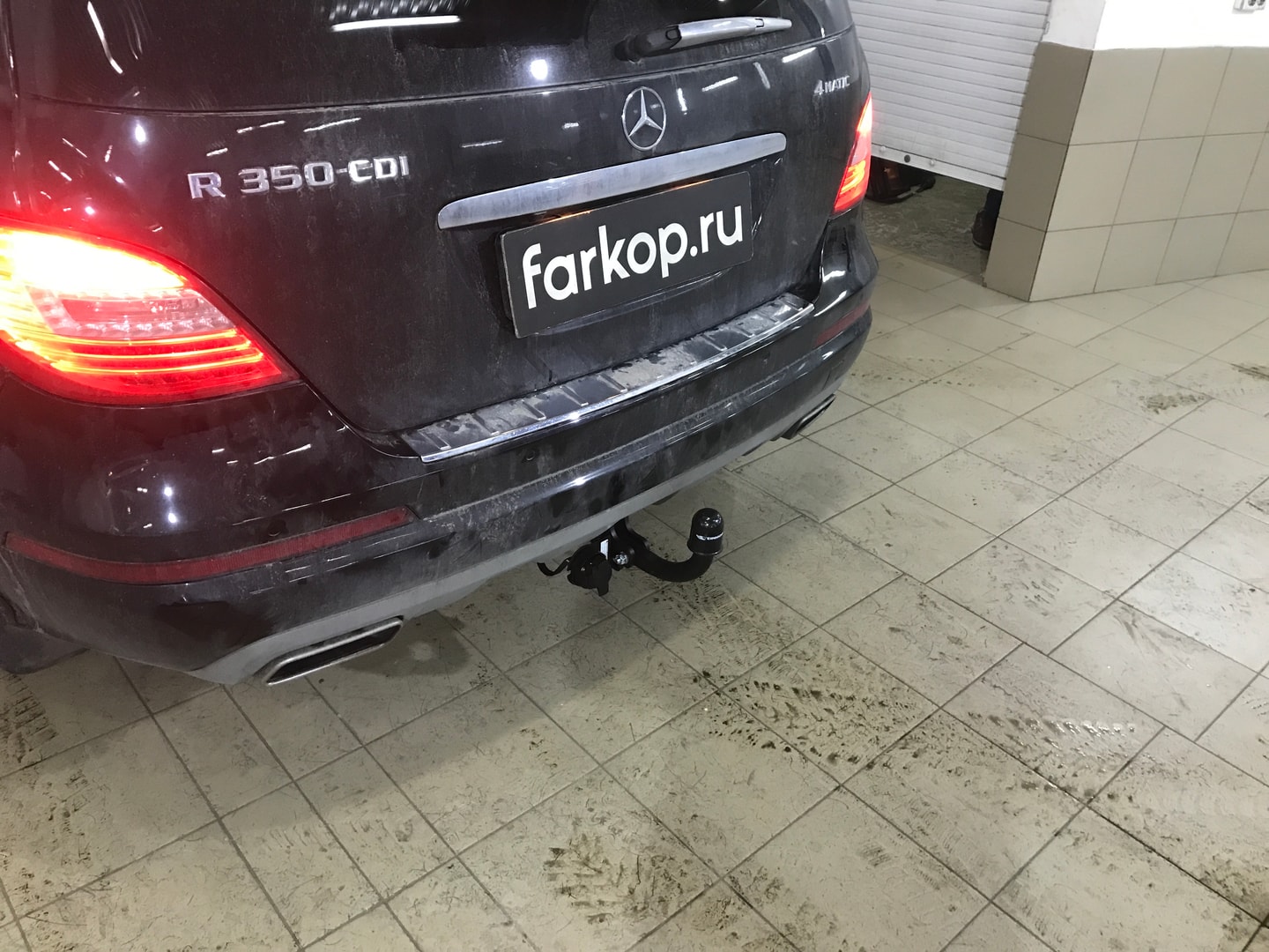 Установили фаркоп Steinhof для Mercedes R-class 2012 г. Установили фаркоп Steinhof для Mercedes R-class 2012 г.