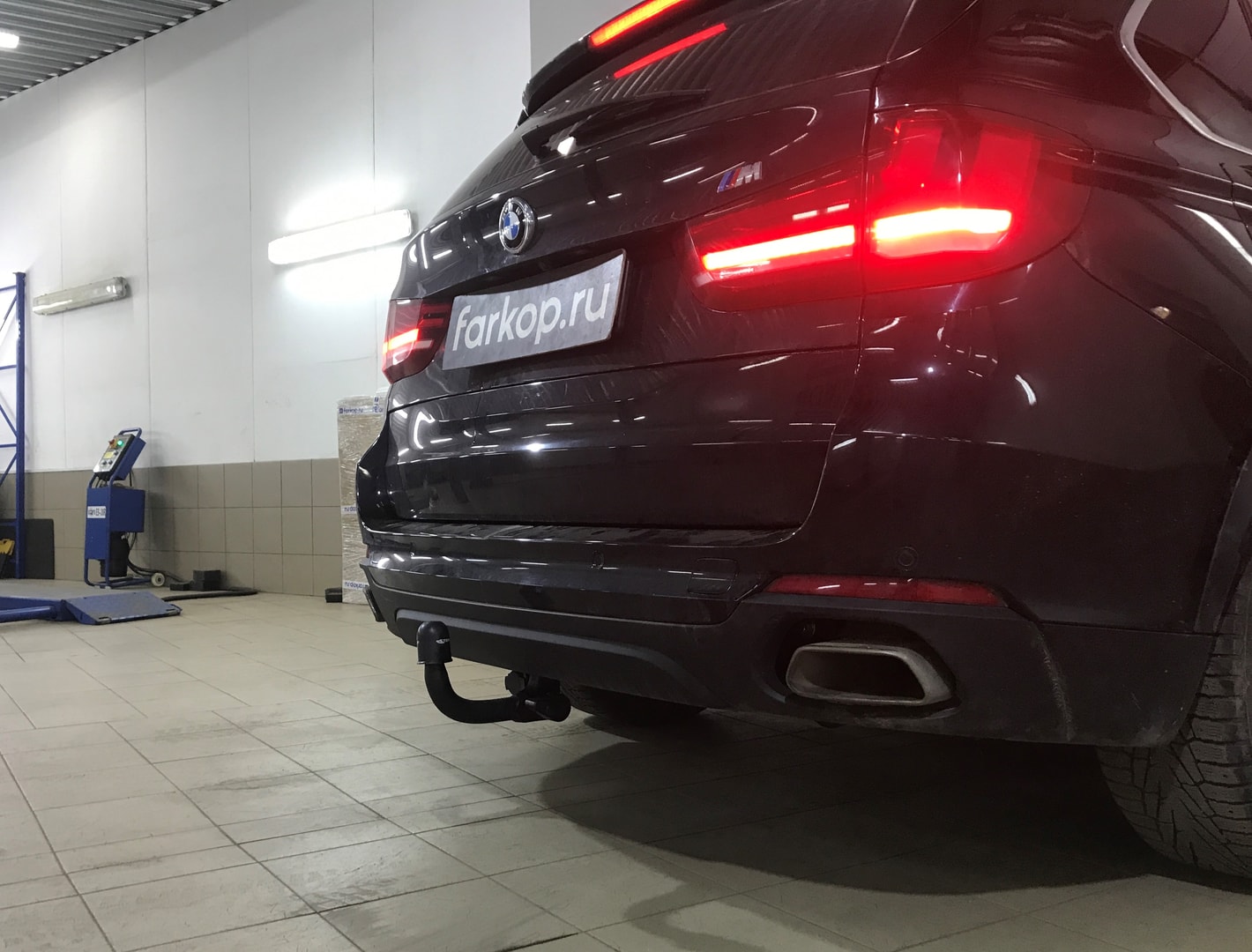 Установили фаркоп Steinhof для BMW X5 2015 г. Установили фаркоп Steinhof для BMW X5 2015 г.