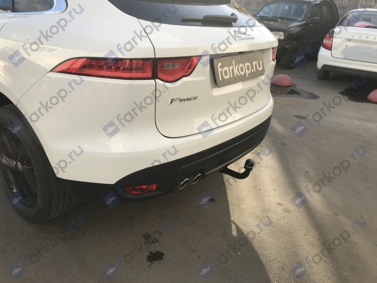Установили фаркоп Steinhof для Jaguar F-Pace 2015 г.в. Установили фаркоп Steinhof для Jaguar F-Pace 2015 г.в.