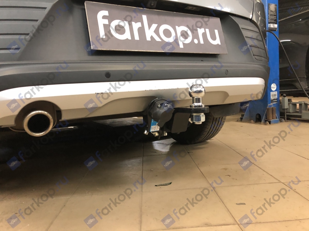 Установили фаркоп Baltex для Renault Arkana 2021 г.