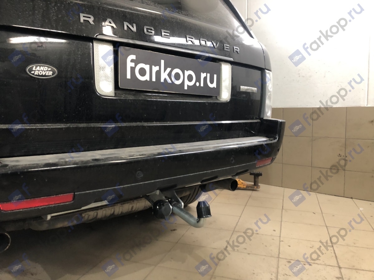 Установили фаркоп Galia для Land Rover Range Rover 2006 г.в. Установили фаркоп Galia для Land Rover Range Rover 2006 г.в.