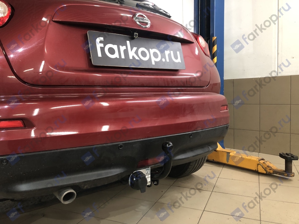 Установили фаркоп Лидер Плюс для Nissan Juke 2013 г.в. Установили фаркоп Лидер Плюс для Nissan Juke 2013 г.в.