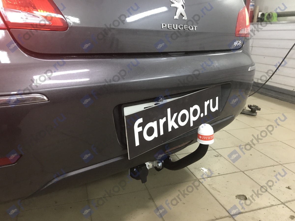 Установили фаркоп Трейлер для Peugeot 408 седан 2012 г.в. Установили фаркоп Трейлер для Peugeot 408 седан 2012 г.в.