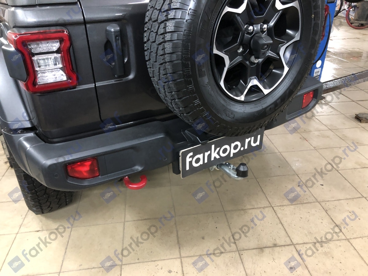 Установили фаркоп Galia для Jeep Wrangler 2020 г.в.