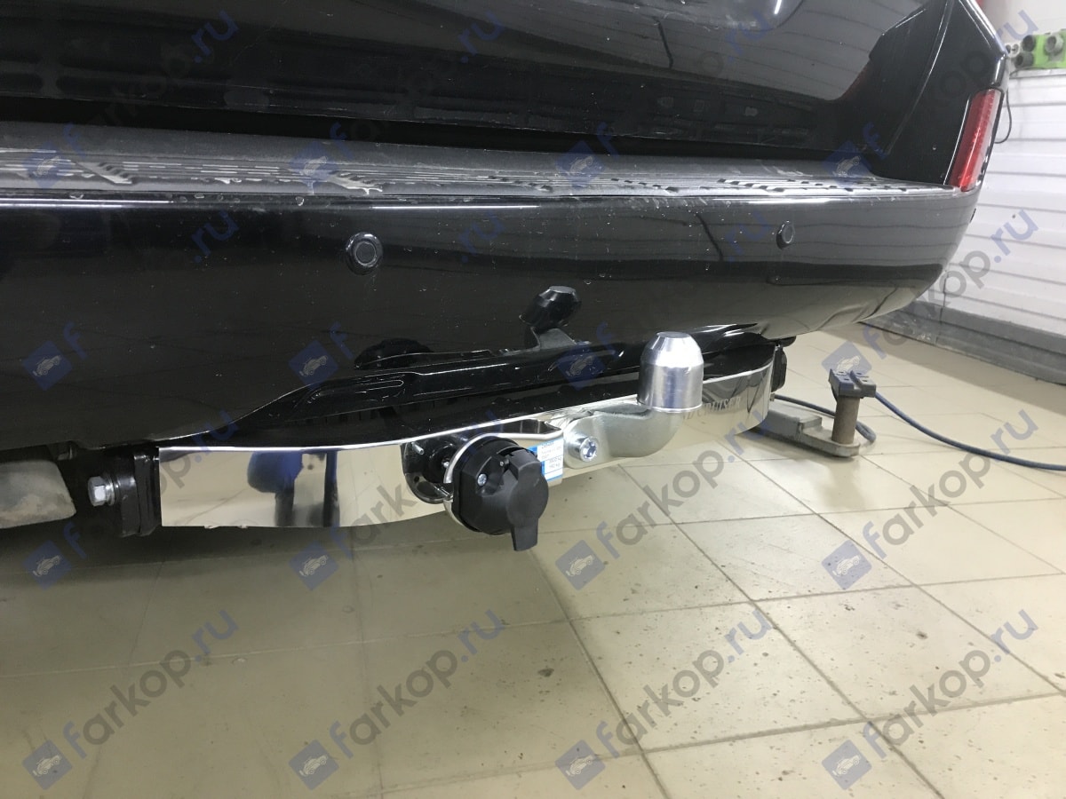 Установили фаркоп Baltex для Toyota Land Cruiser J200 2019 г.в.