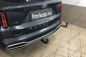 Установили фаркоп Steinhof для Kia Sorento 2020 г.