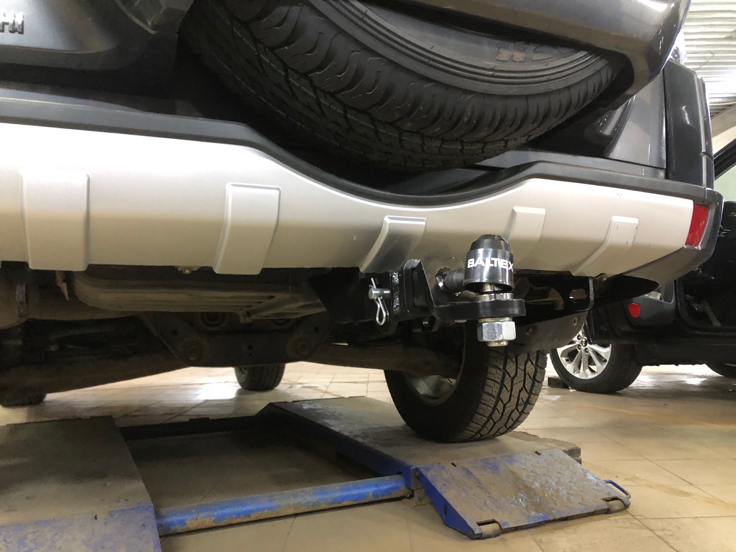 Установили фаркоп TowRus для Mitsubishi Pajero 2008-2026 г.в.